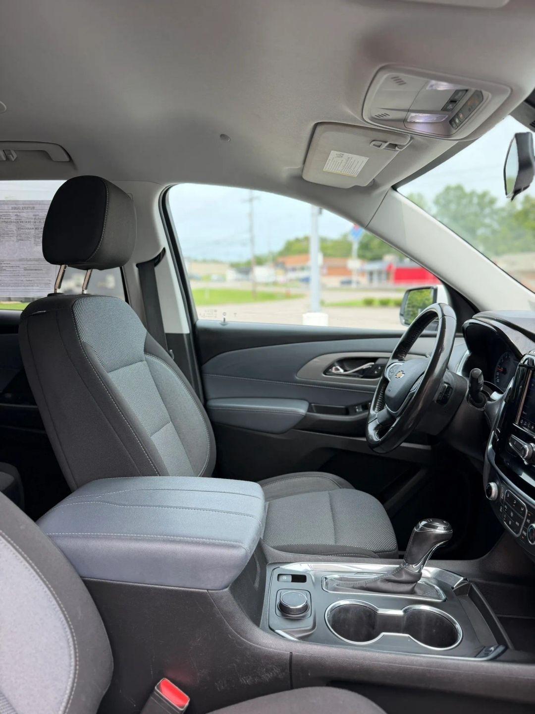 Chevrolet Traverse FWD 4dr LT Cloth w/1LT 2020