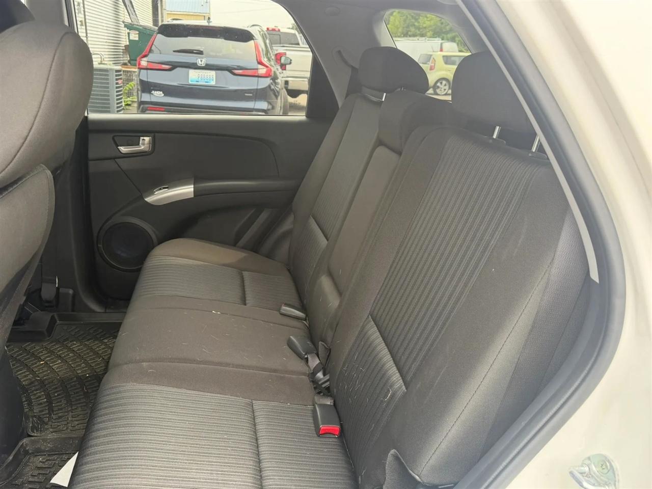 Kia Sportage 4WD 4dr V6 Auto LX 2010