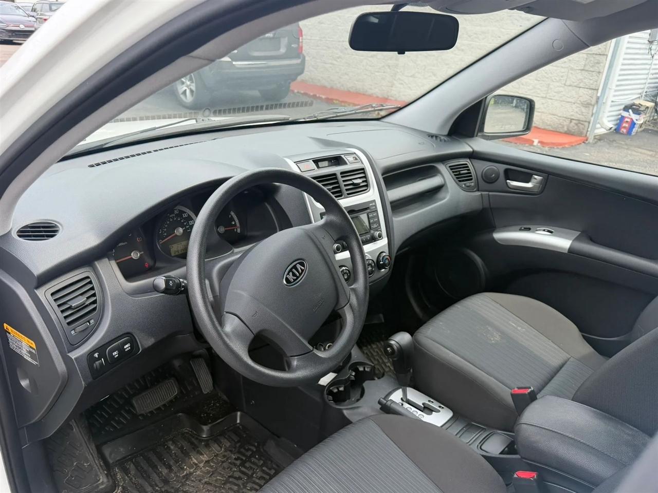 Kia Sportage 4WD 4dr V6 Auto LX 2010