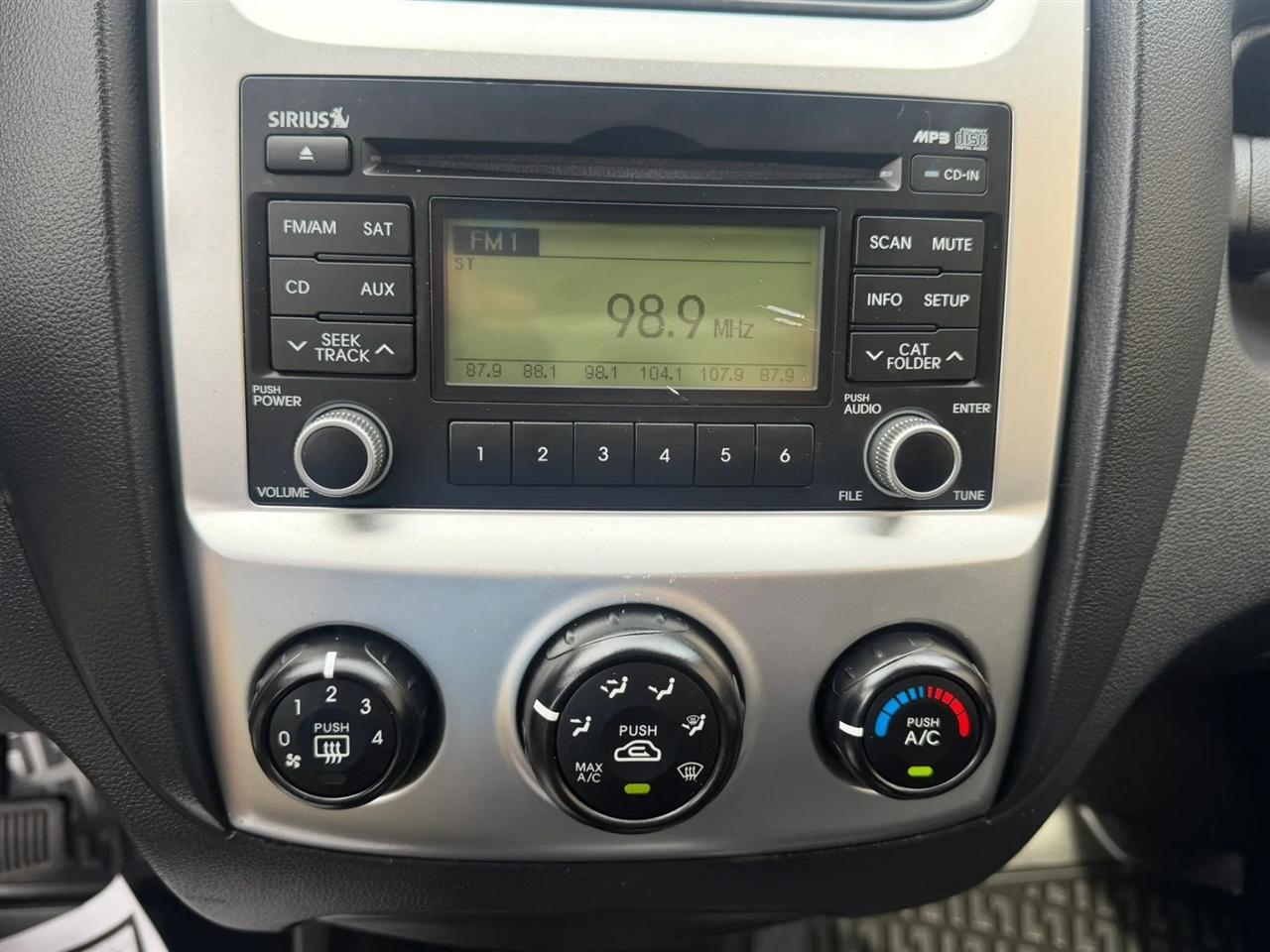 Kia Sportage 4WD 4dr V6 Auto LX 2010