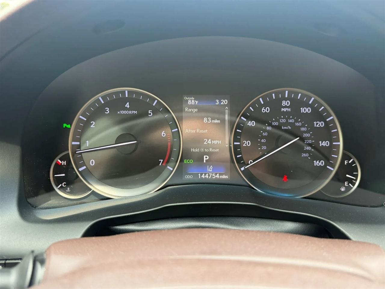 Lexus ES 350 4dr Sdn 2016