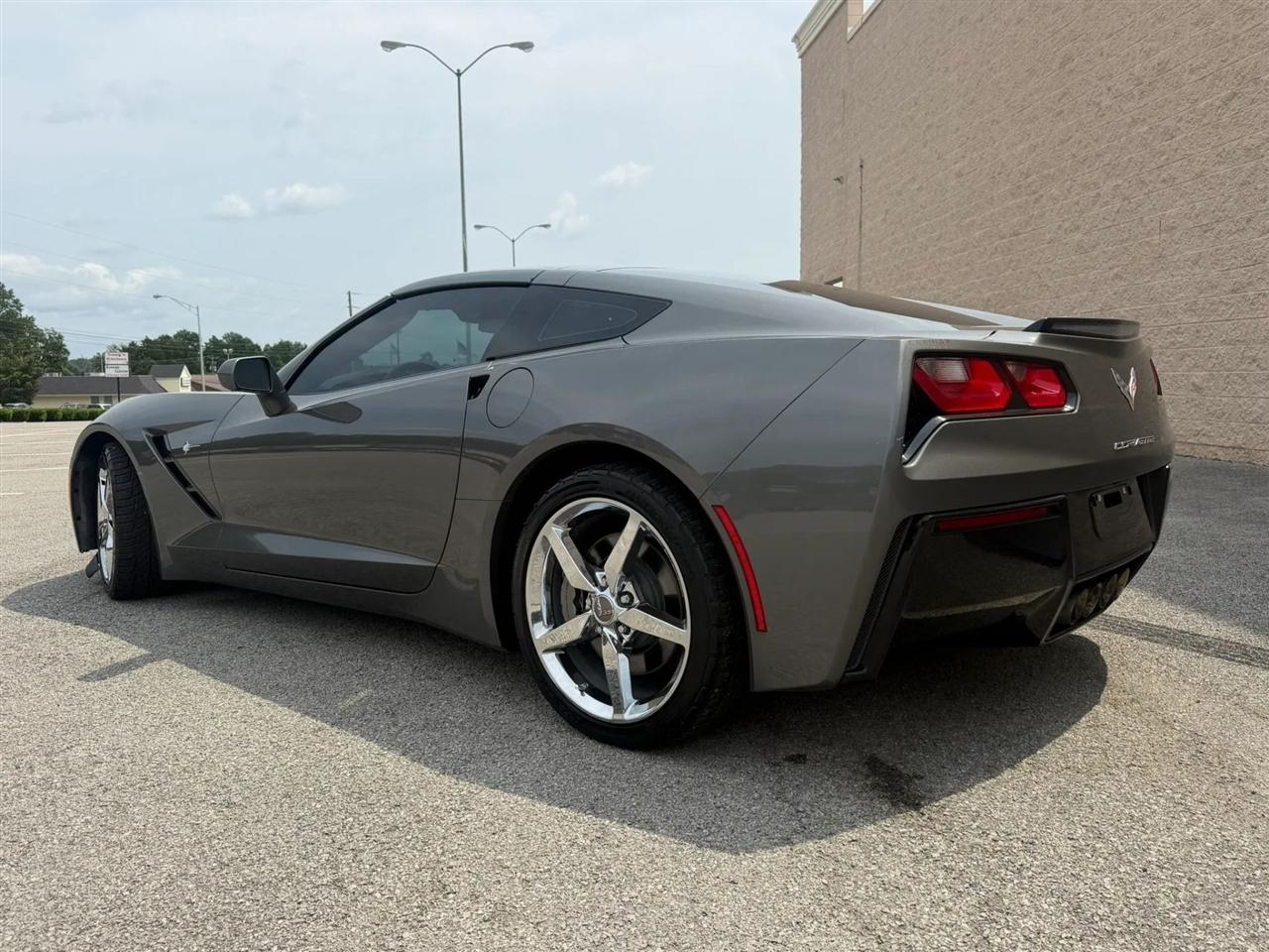 Chevrolet Corvette 2dr Stingray Cpe w/2LT 2015
