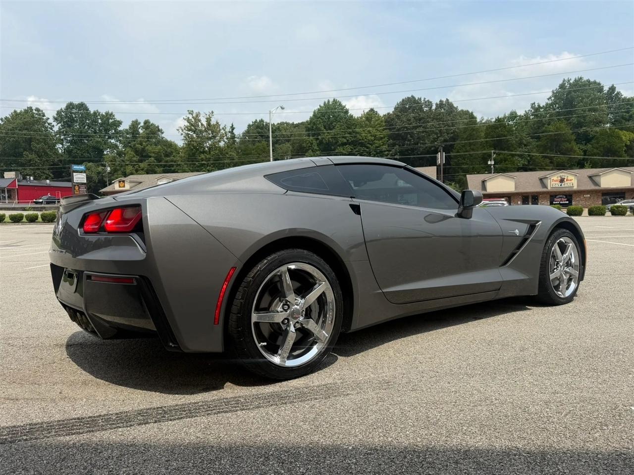 Chevrolet Corvette 2dr Stingray Cpe w/2LT 2015