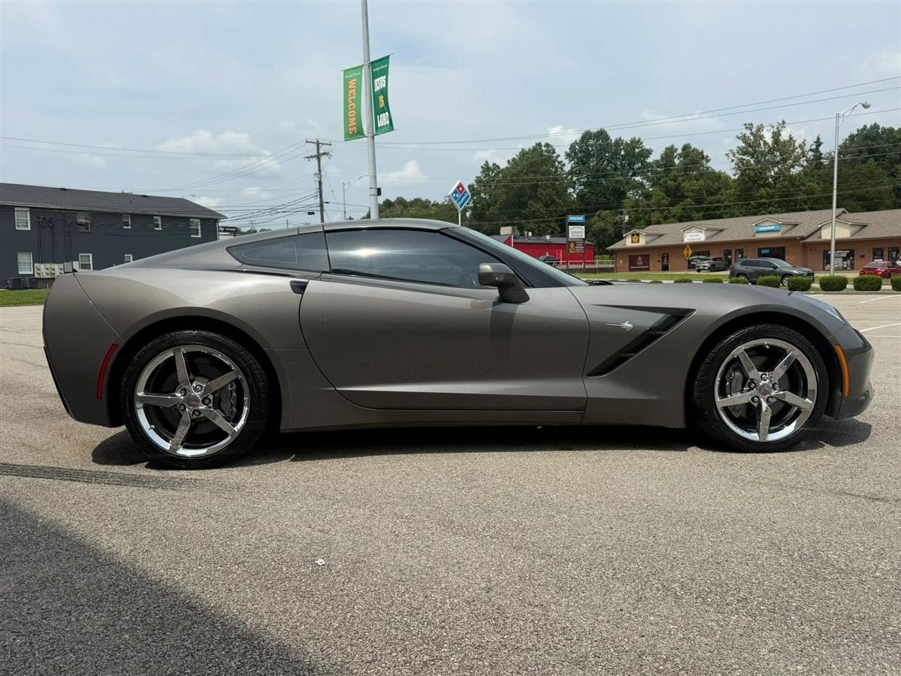 Chevrolet Corvette 2dr Stingray Cpe w/2LT 2015