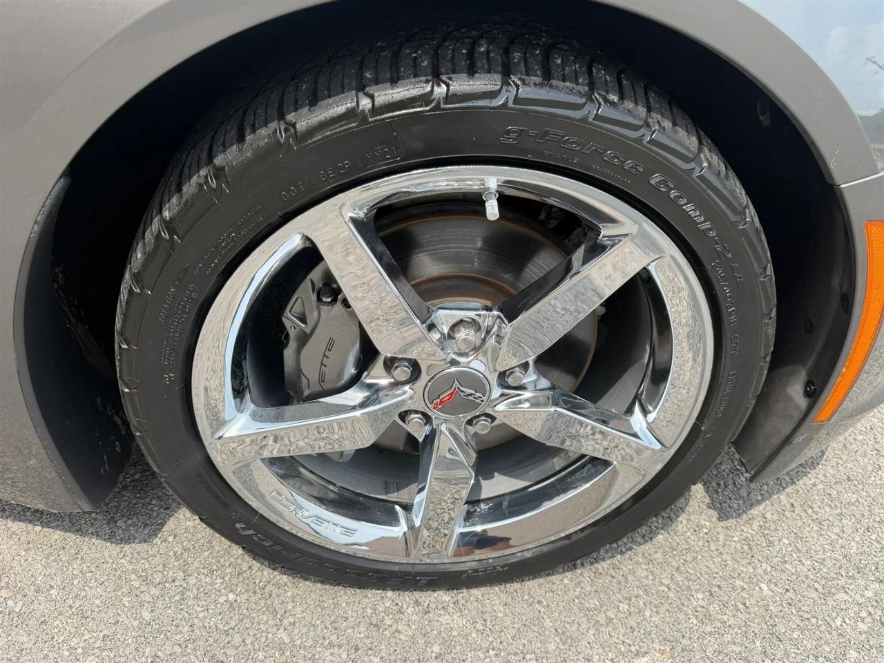 Chevrolet Corvette 2dr Stingray Cpe w/2LT 2015