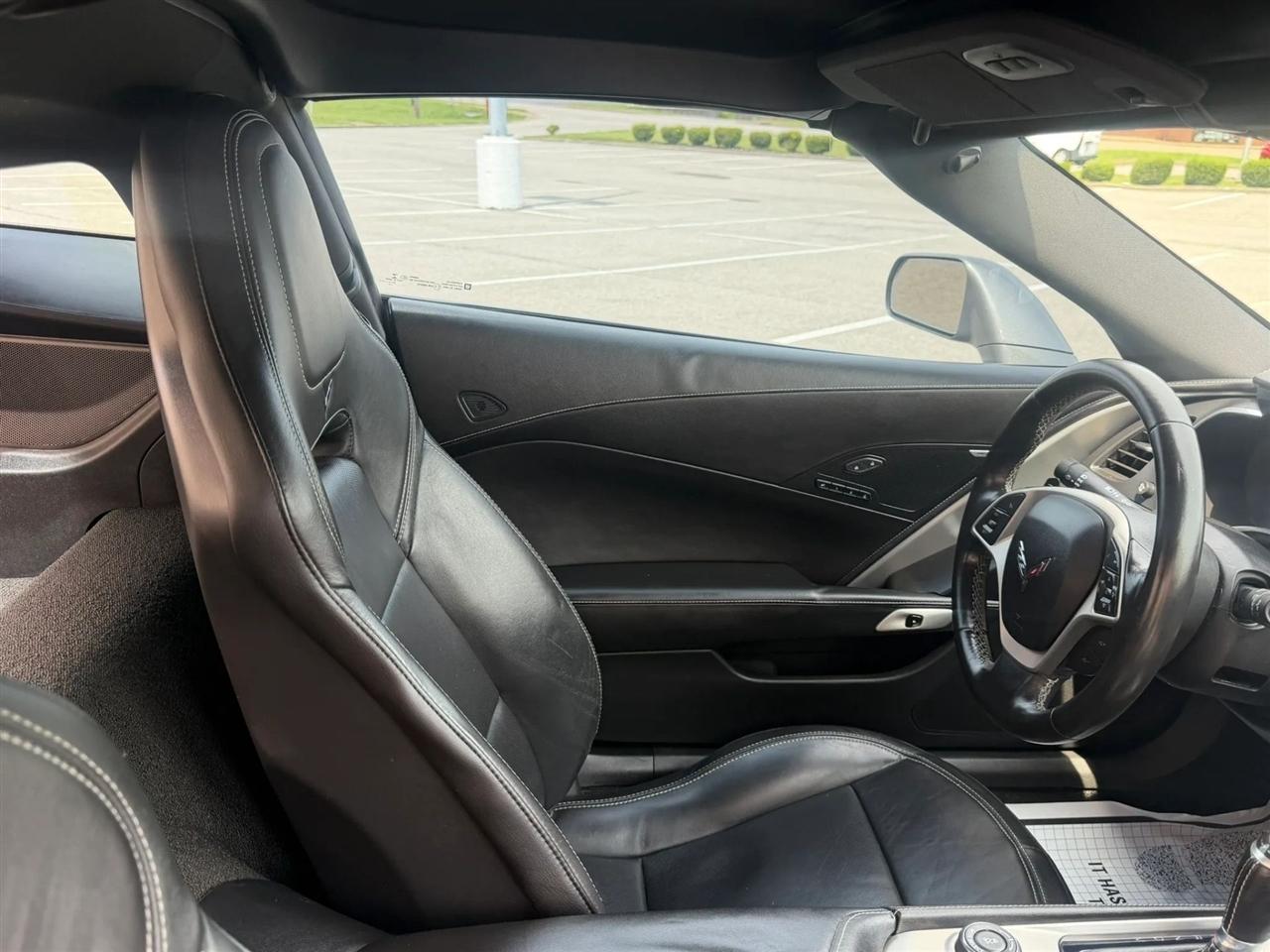 Chevrolet Corvette 2dr Stingray Cpe w/2LT 2015