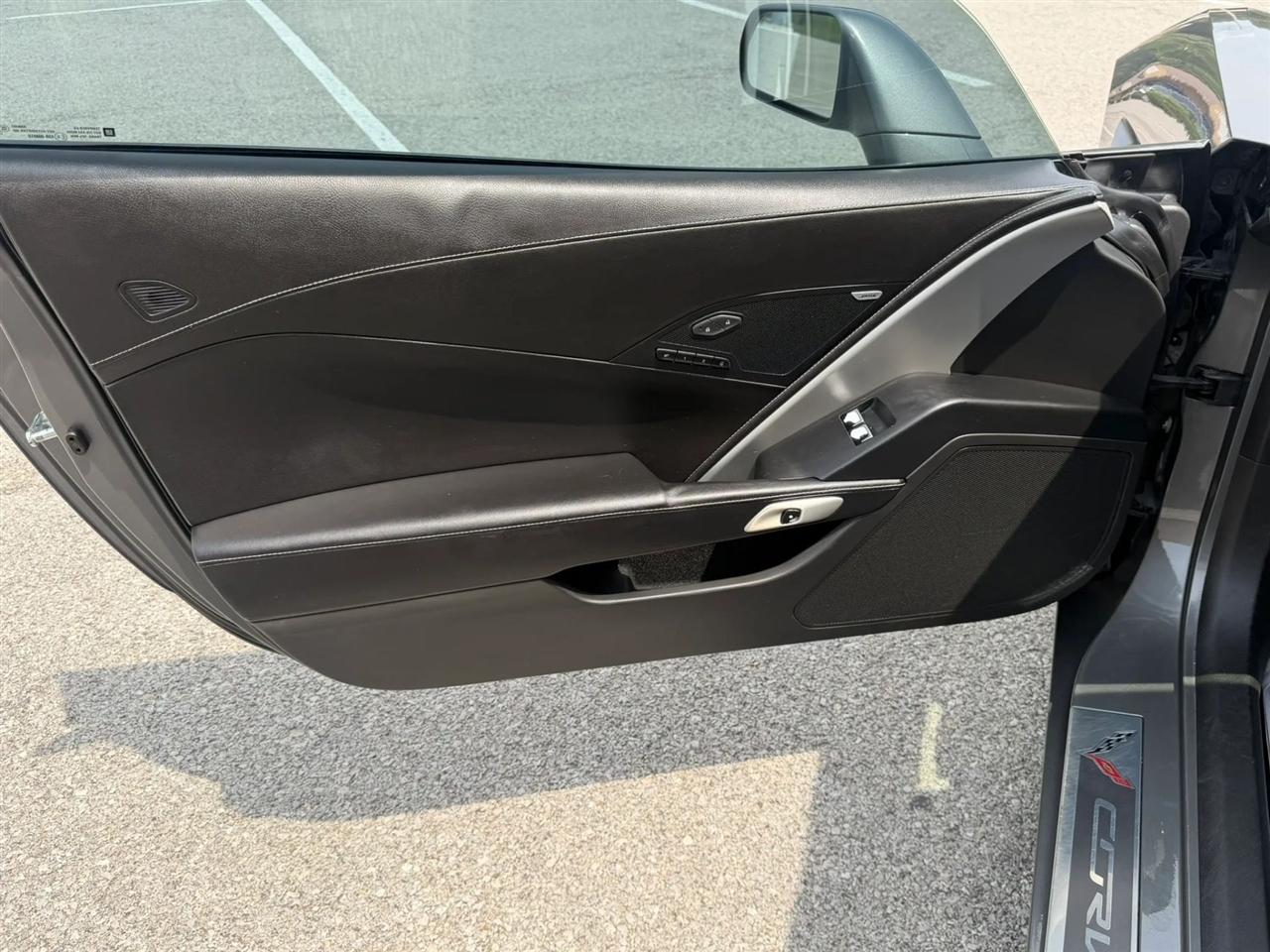 Chevrolet Corvette 2dr Stingray Cpe w/2LT 2015