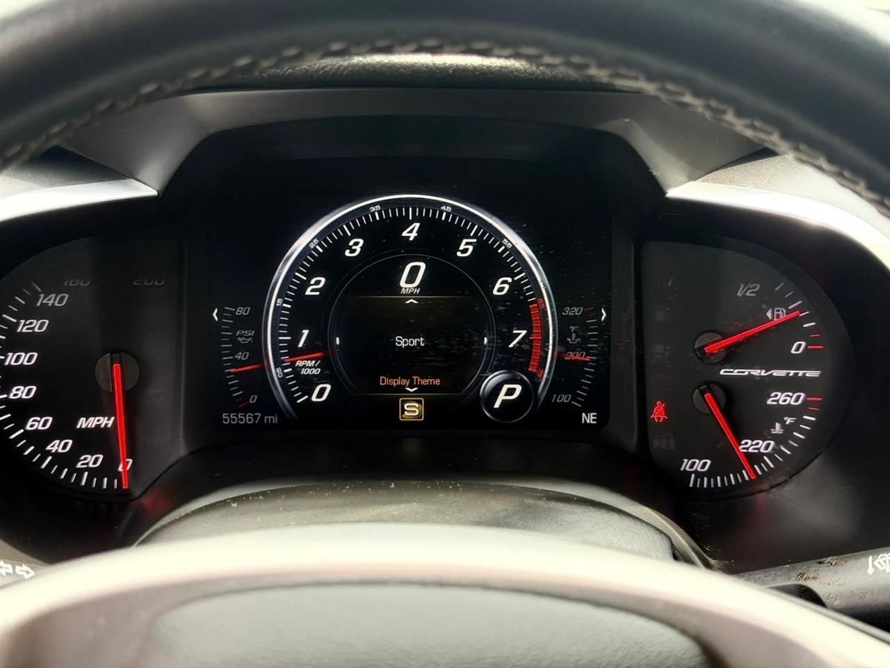 Chevrolet Corvette 2dr Stingray Cpe w/2LT 2015