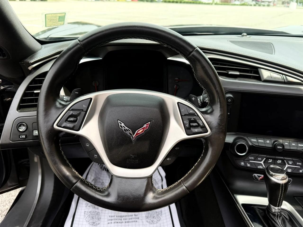 Chevrolet Corvette 2dr Stingray Cpe w/2LT 2015