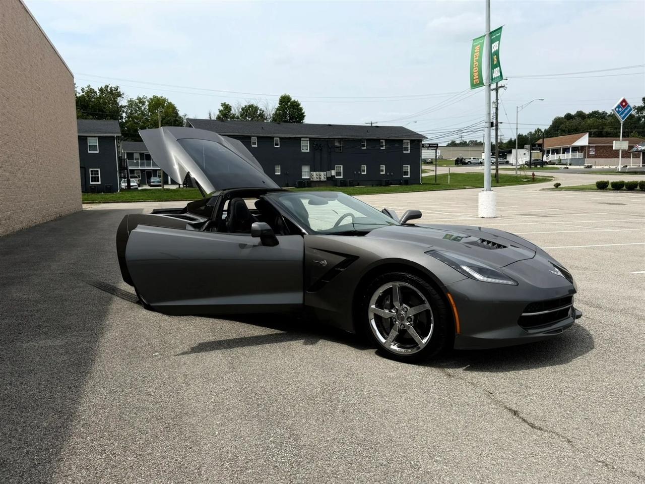 Chevrolet Corvette 2dr Stingray Cpe w/2LT 2015