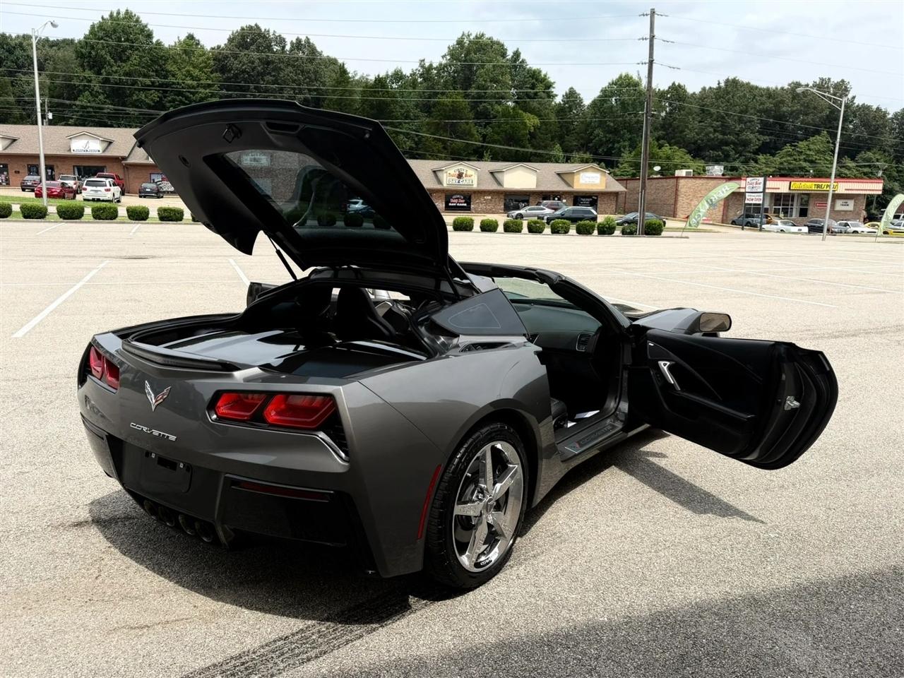 Chevrolet Corvette 2dr Stingray Cpe w/2LT 2015