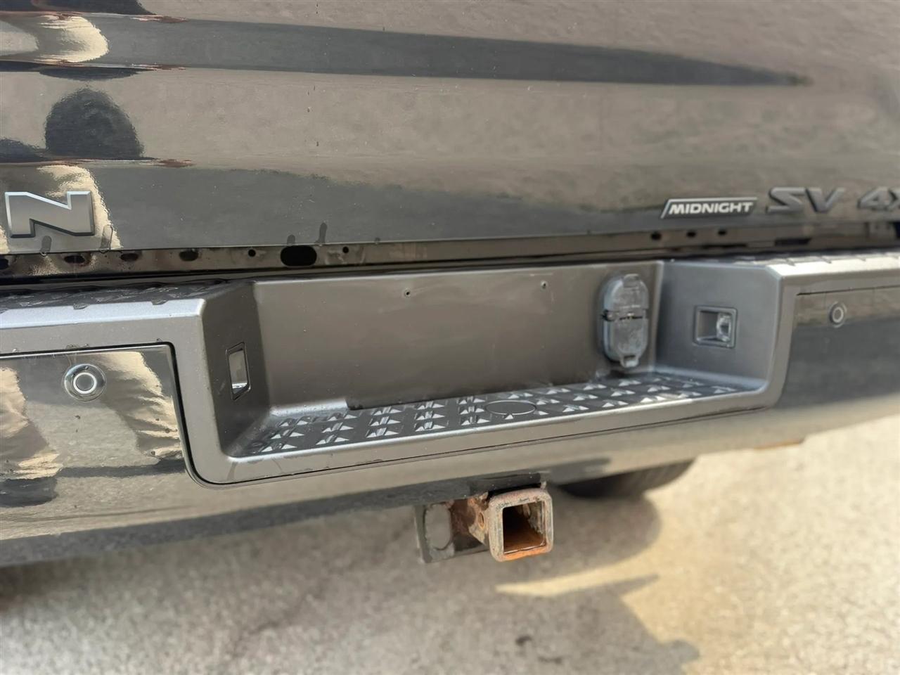 Nissan Titan 4x4 Crew Cab SV 2019