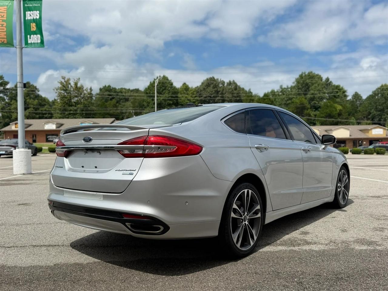 Ford Fusion Titanium AWD 2017
