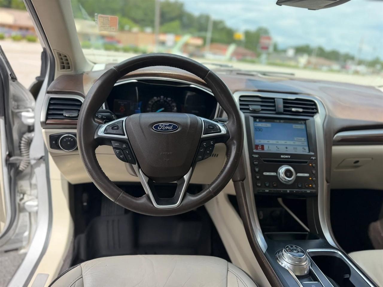 Ford Fusion Titanium AWD 2017