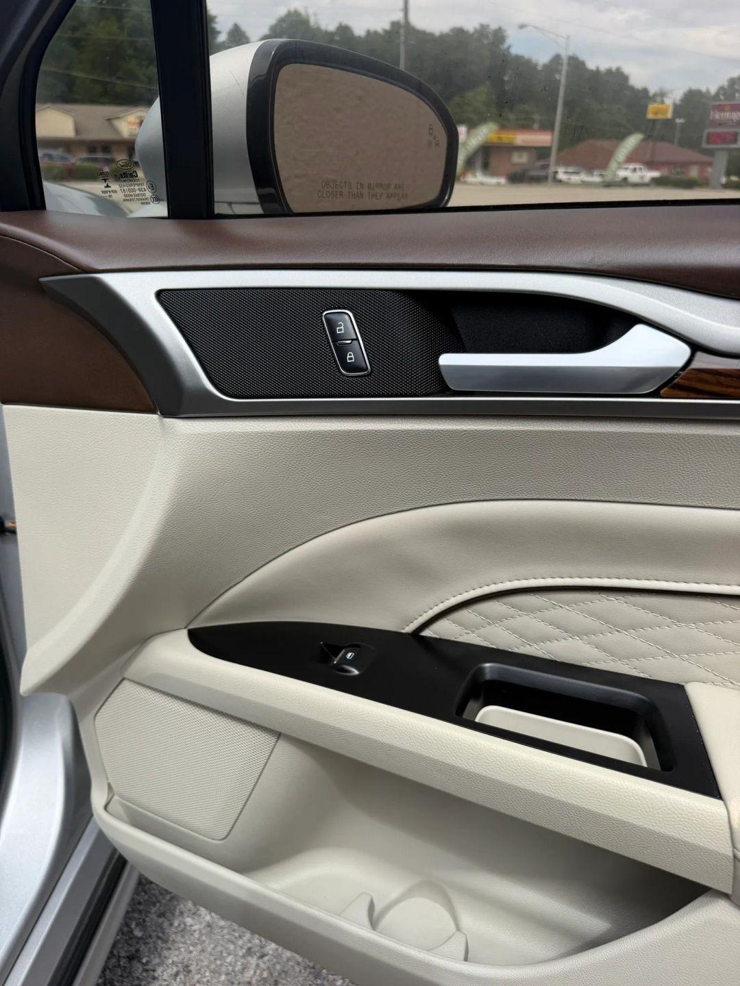 Ford Fusion Titanium AWD 2017