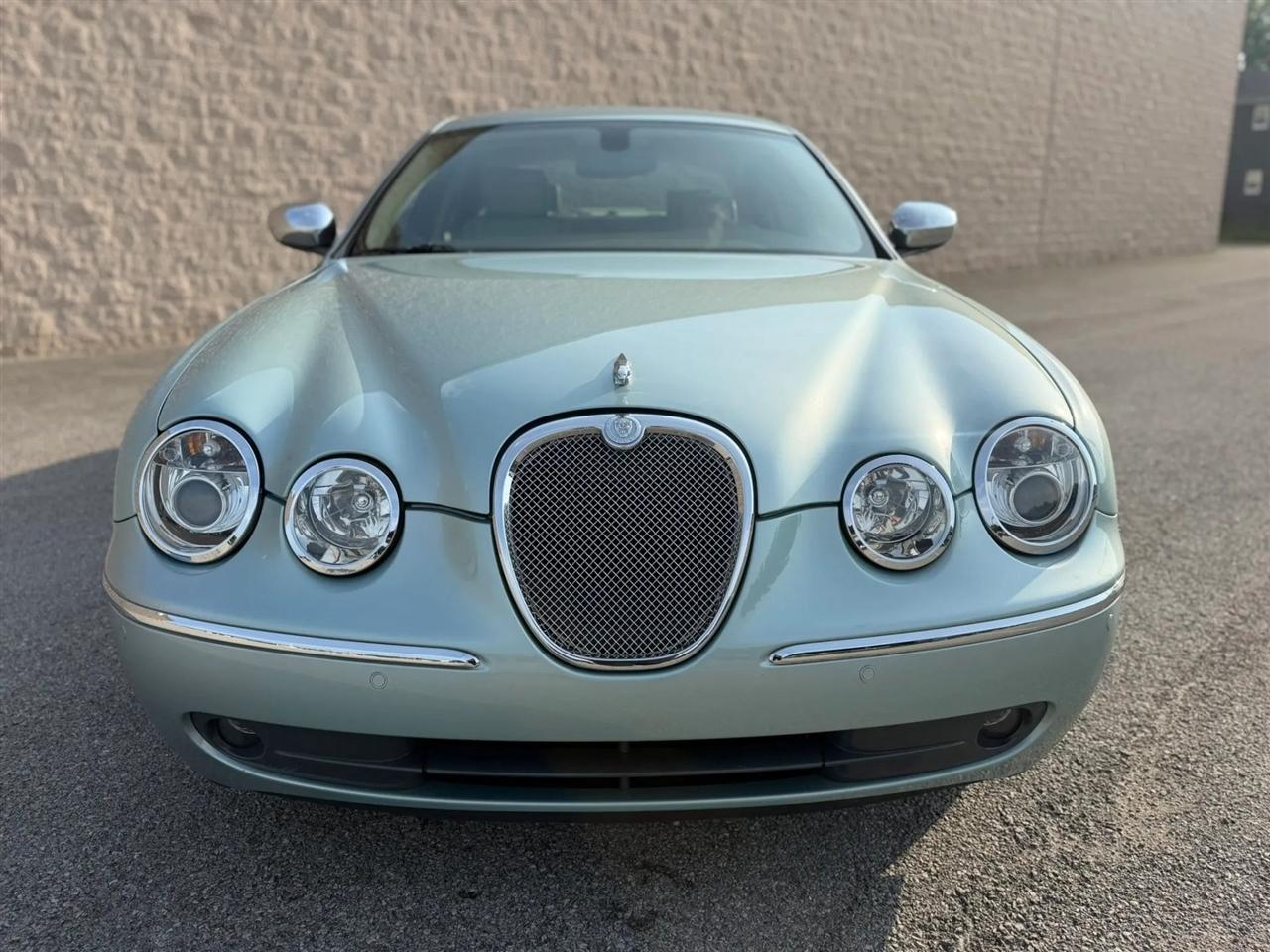 Jaguar S-Type 4dr Sdn V8 2005