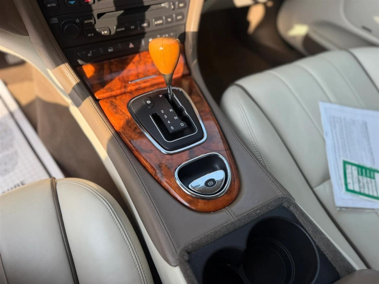 Jaguar S-Type 4dr Sdn V8 2005