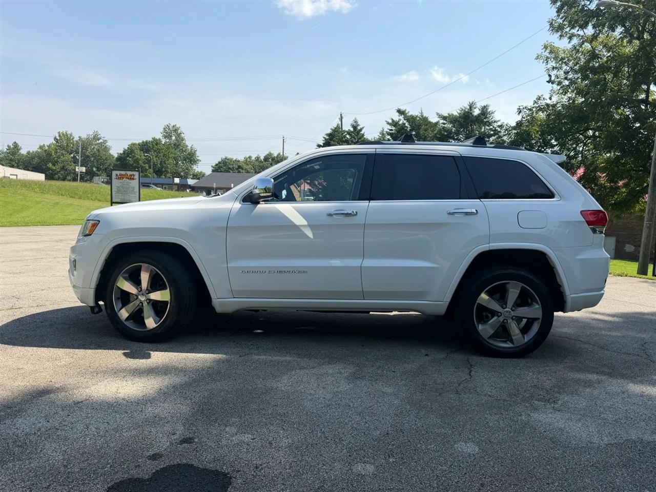 Jeep Grand Cherokee 4WD 4dr Overland 2015