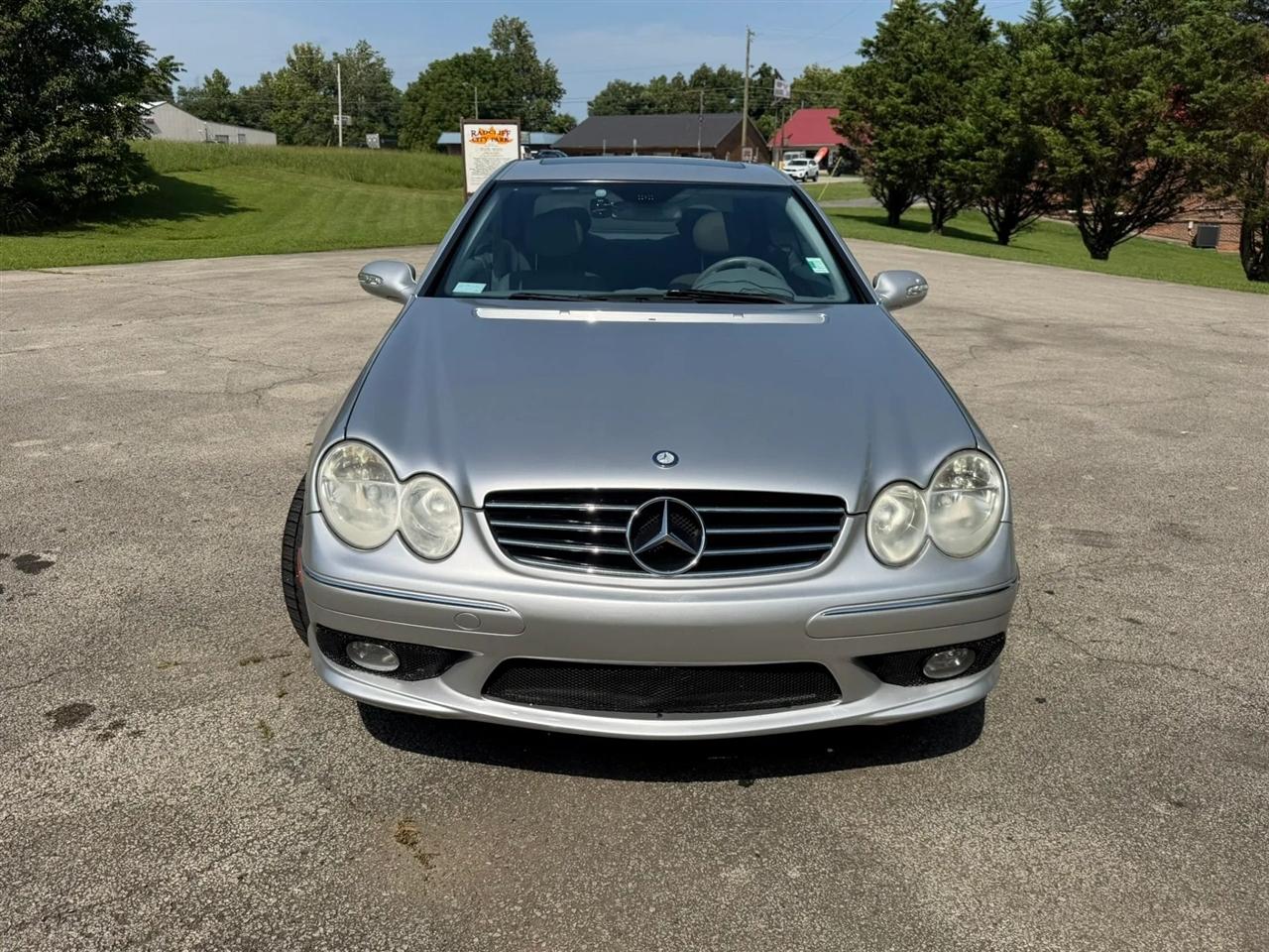 Mercedes-Benz CLK-Class 2dr Coupe 5.0L 2005