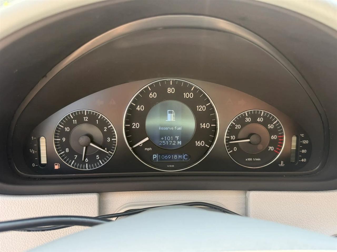 Mercedes-Benz CLK-Class 2dr Coupe 5.0L 2005