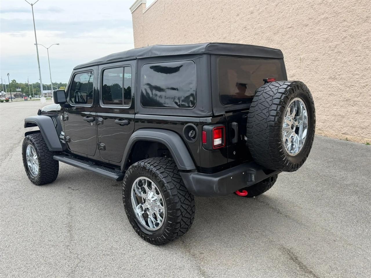 Jeep Wrangler Unlimited Sport 4x4 2018