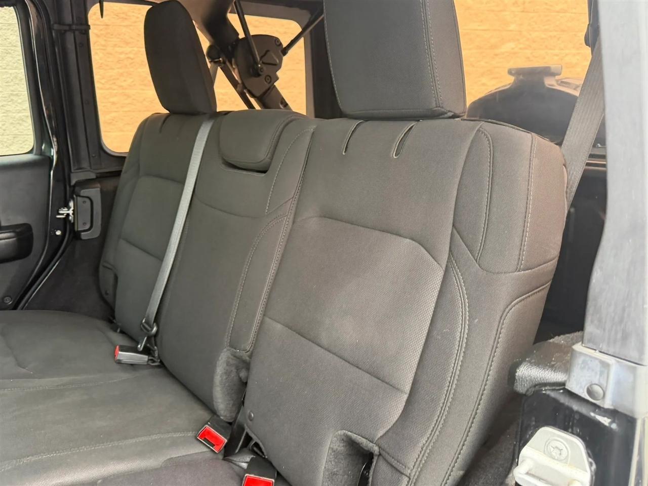 Jeep Wrangler Unlimited Sport 4x4 2018