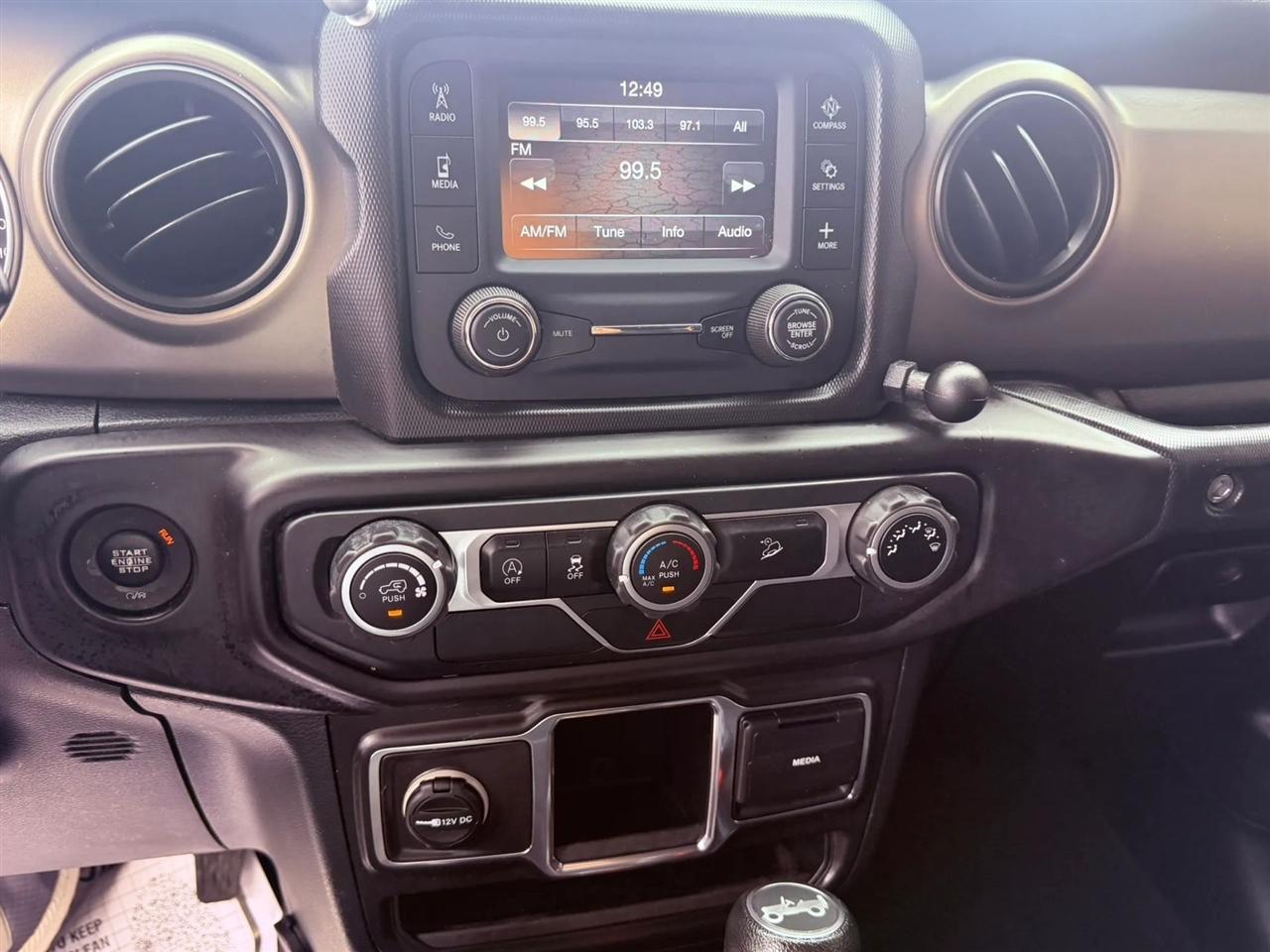 Jeep Wrangler Unlimited Sport 4x4 2018