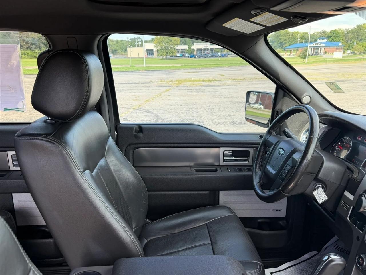Ford F-150 4WD SuperCrew 145" Platinum 2014