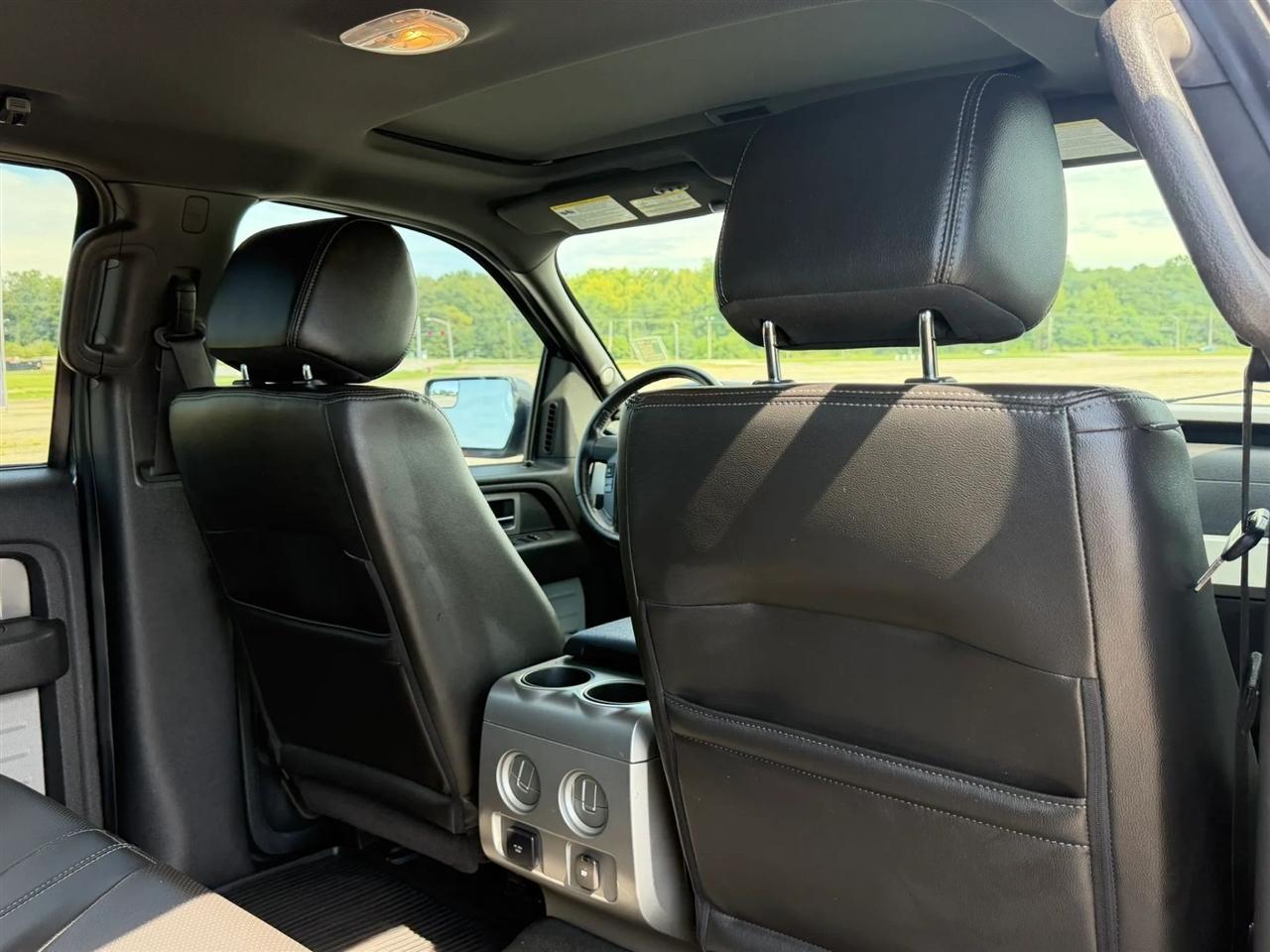 Ford F-150 4WD SuperCrew 145" Platinum 2014