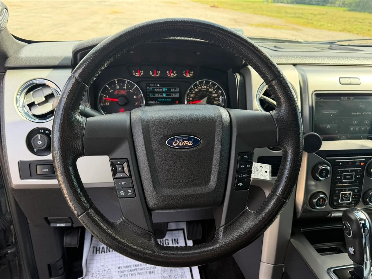 Ford F-150 4WD SuperCrew 145" Platinum 2014