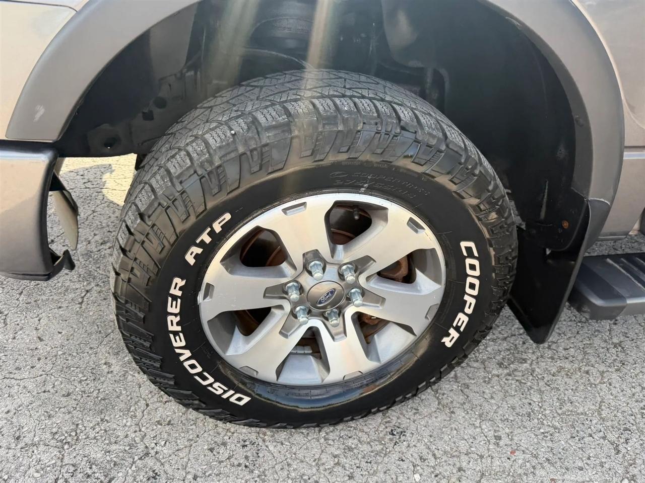 Ford F-150 4WD SuperCrew 145" Platinum 2014