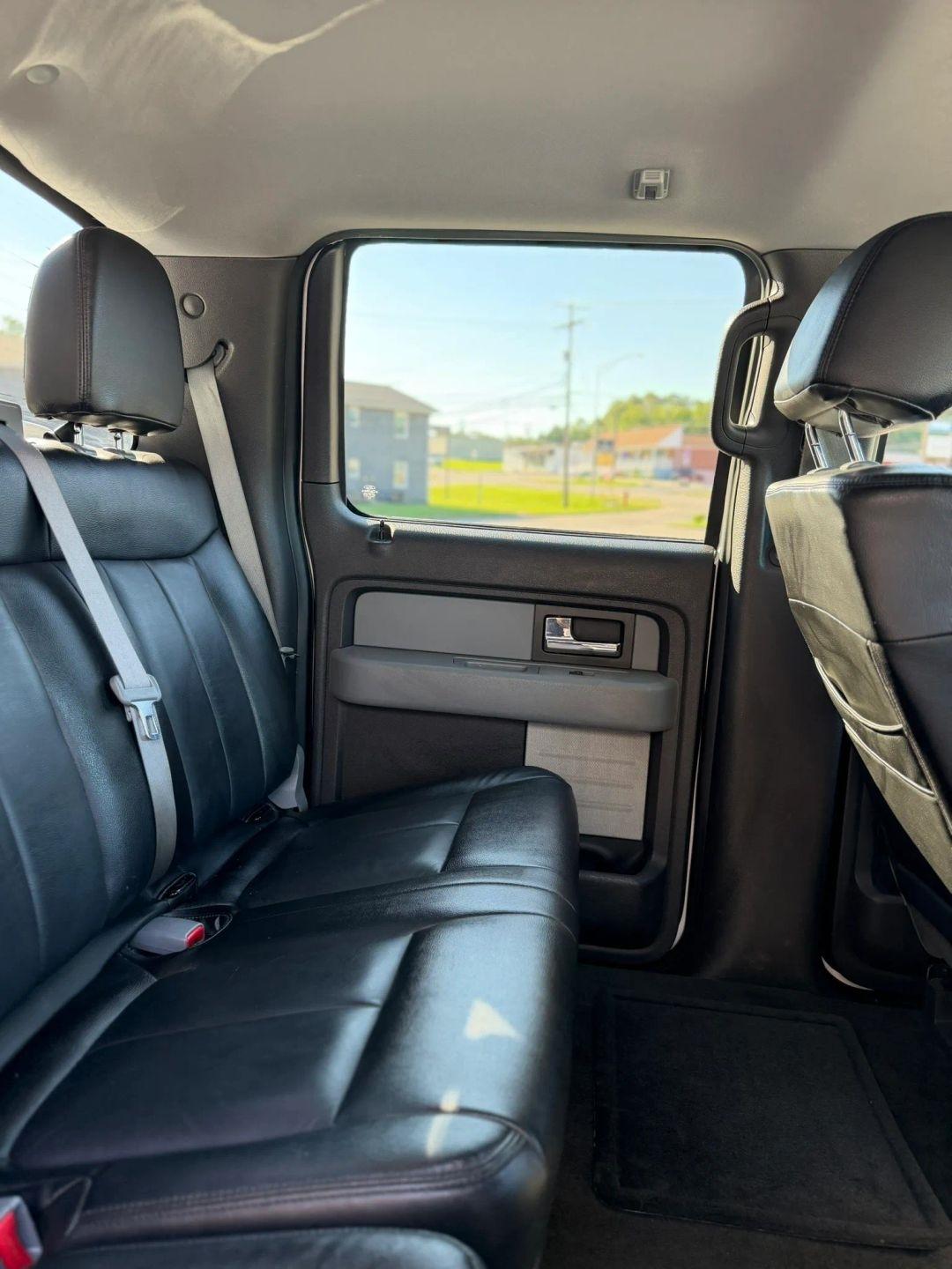 Ford F-150 4WD SuperCrew 145" Platinum 2014