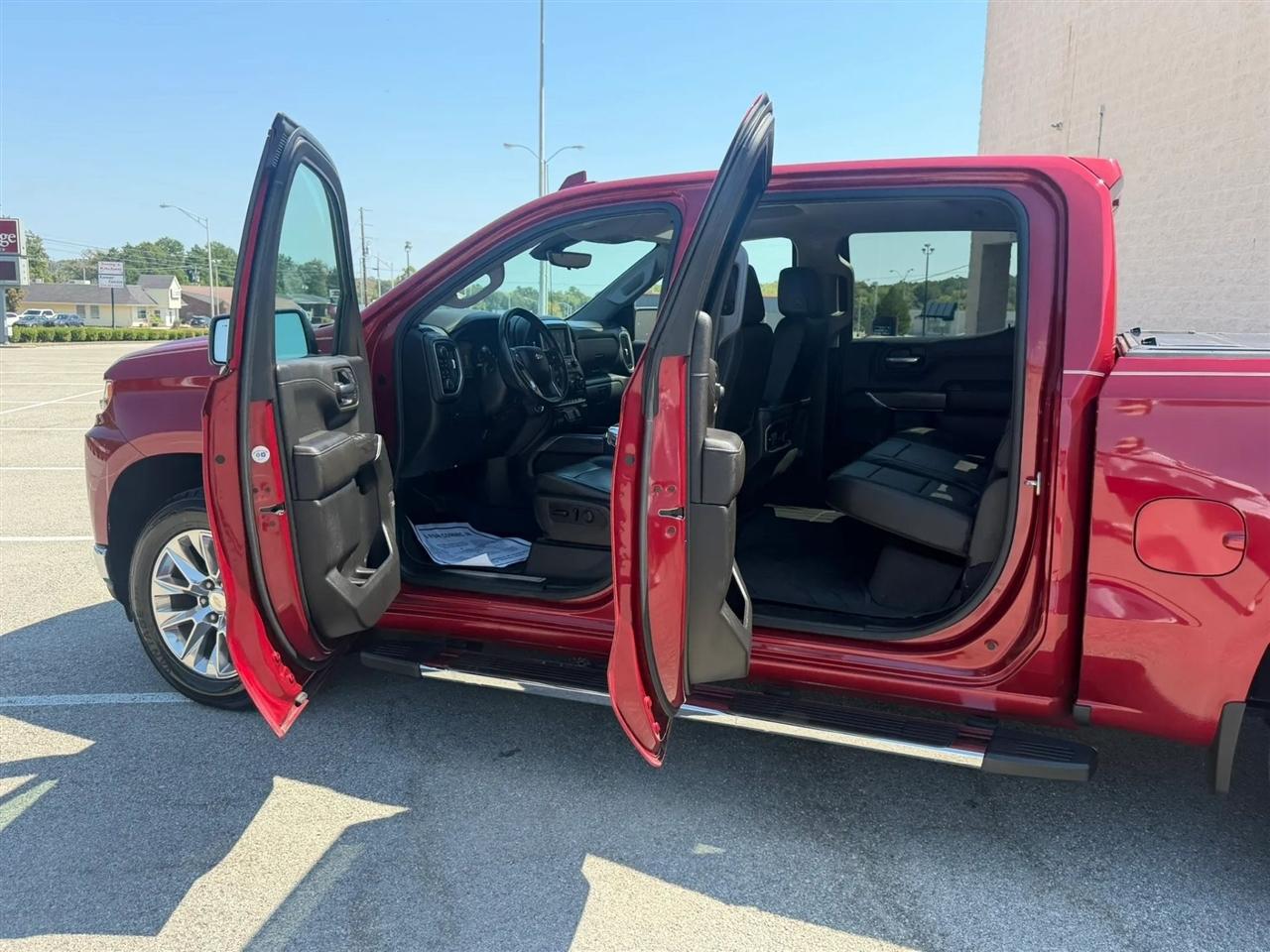 Chevrolet Silverado 1500 4WD Crew Cab 147" LTZ 2019