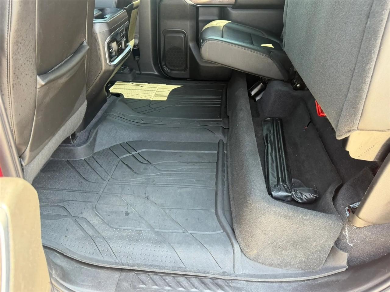 Chevrolet Silverado 1500 4WD Crew Cab 147" LTZ 2019