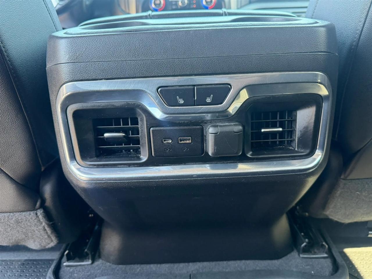 Chevrolet Silverado 1500 4WD Crew Cab 147" LTZ 2019