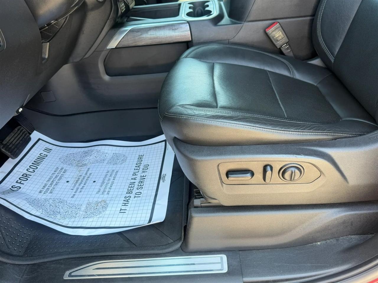 Chevrolet Silverado 1500 4WD Crew Cab 147" LTZ 2019