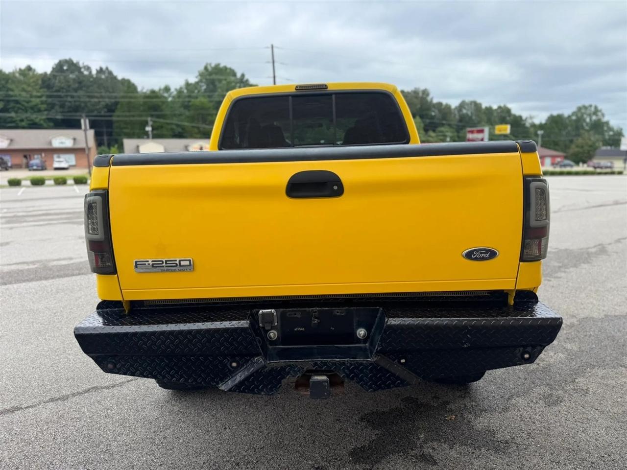 Ford Super Duty F-250 Crew Cab 156" Harley-Davidson 4WD 2005