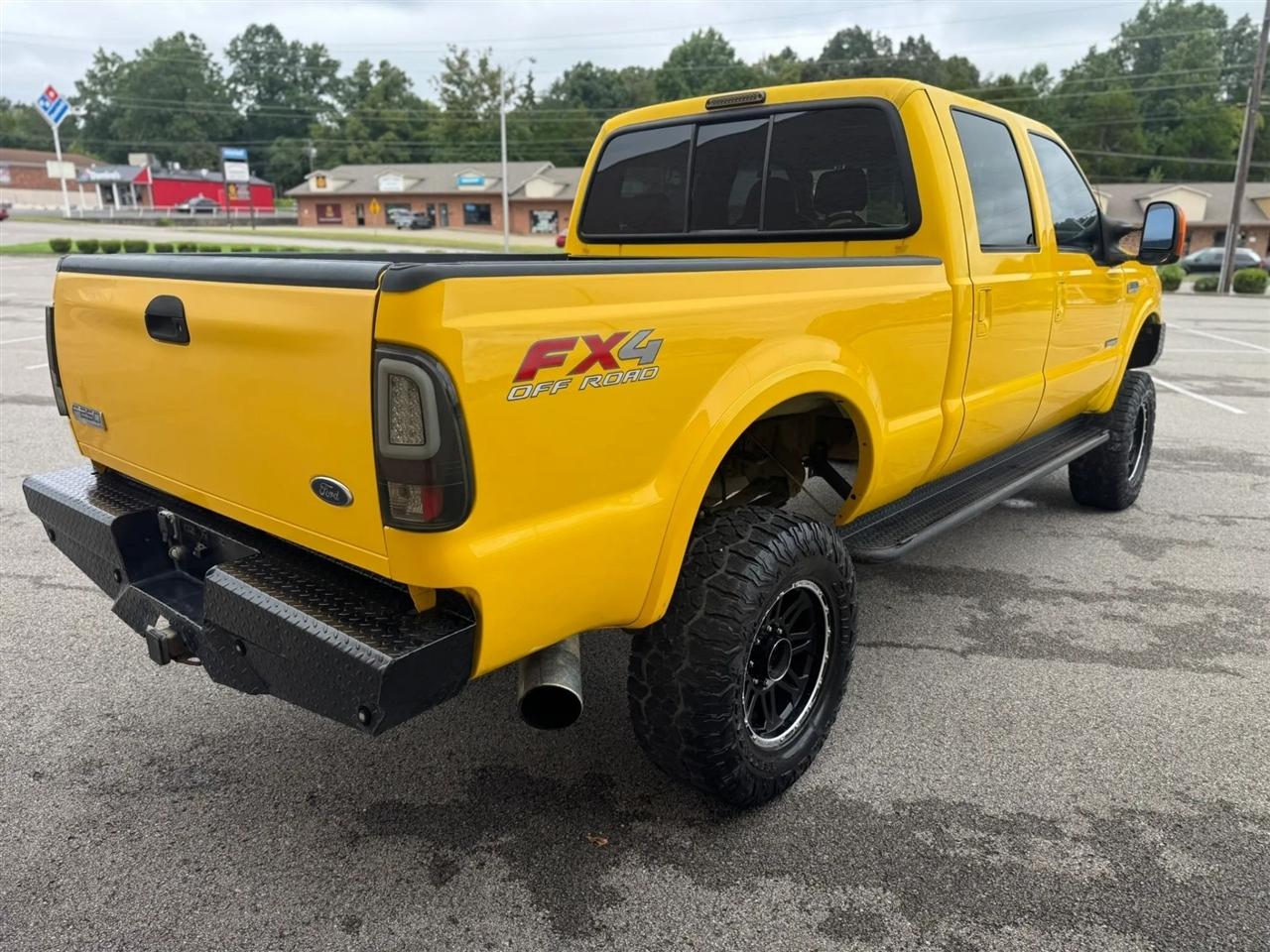 Ford Super Duty F-250 Crew Cab 156" Harley-Davidson 4WD 2005