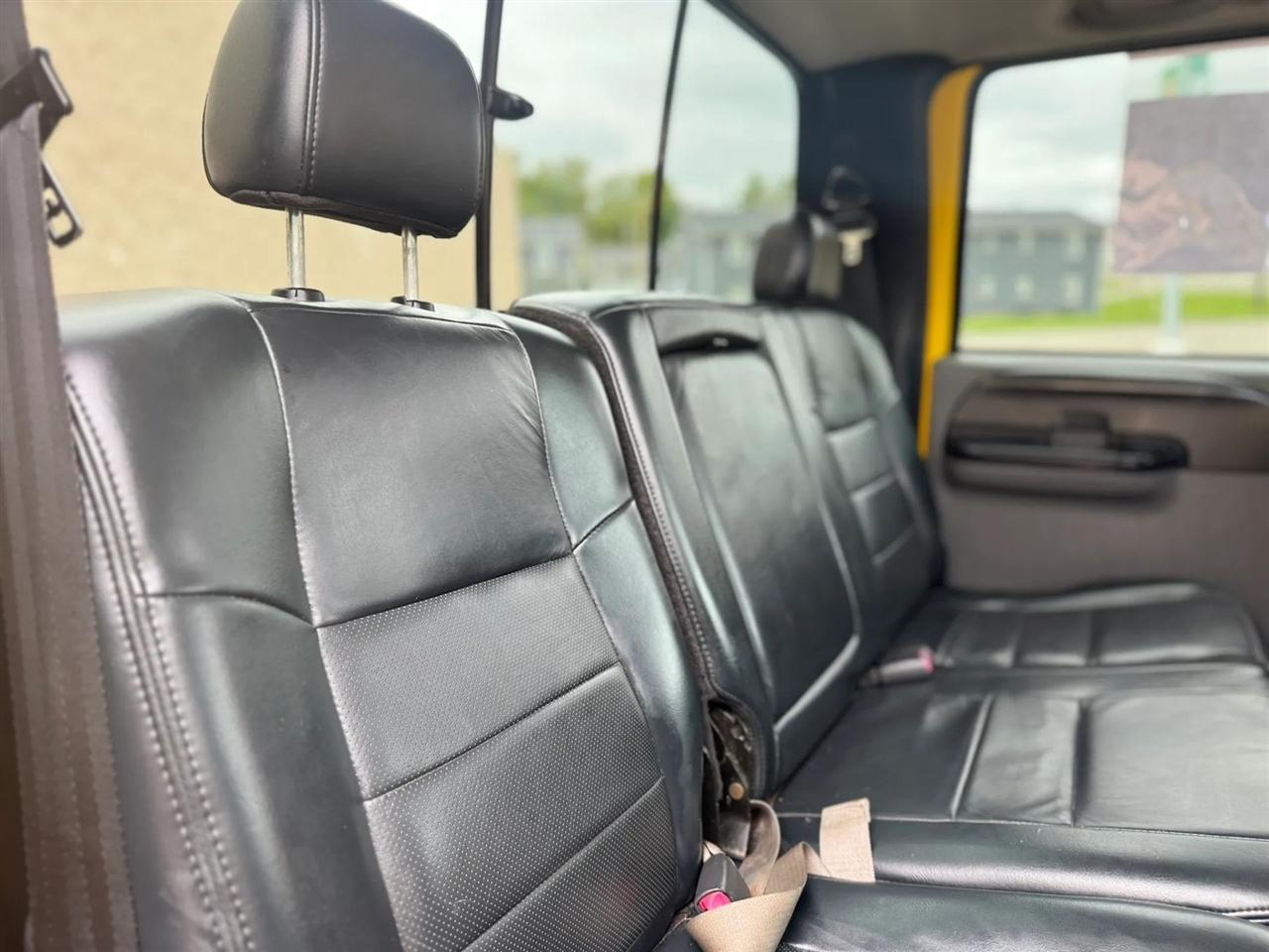 Ford Super Duty F-250 Crew Cab 156" Harley-Davidson 4WD 2005