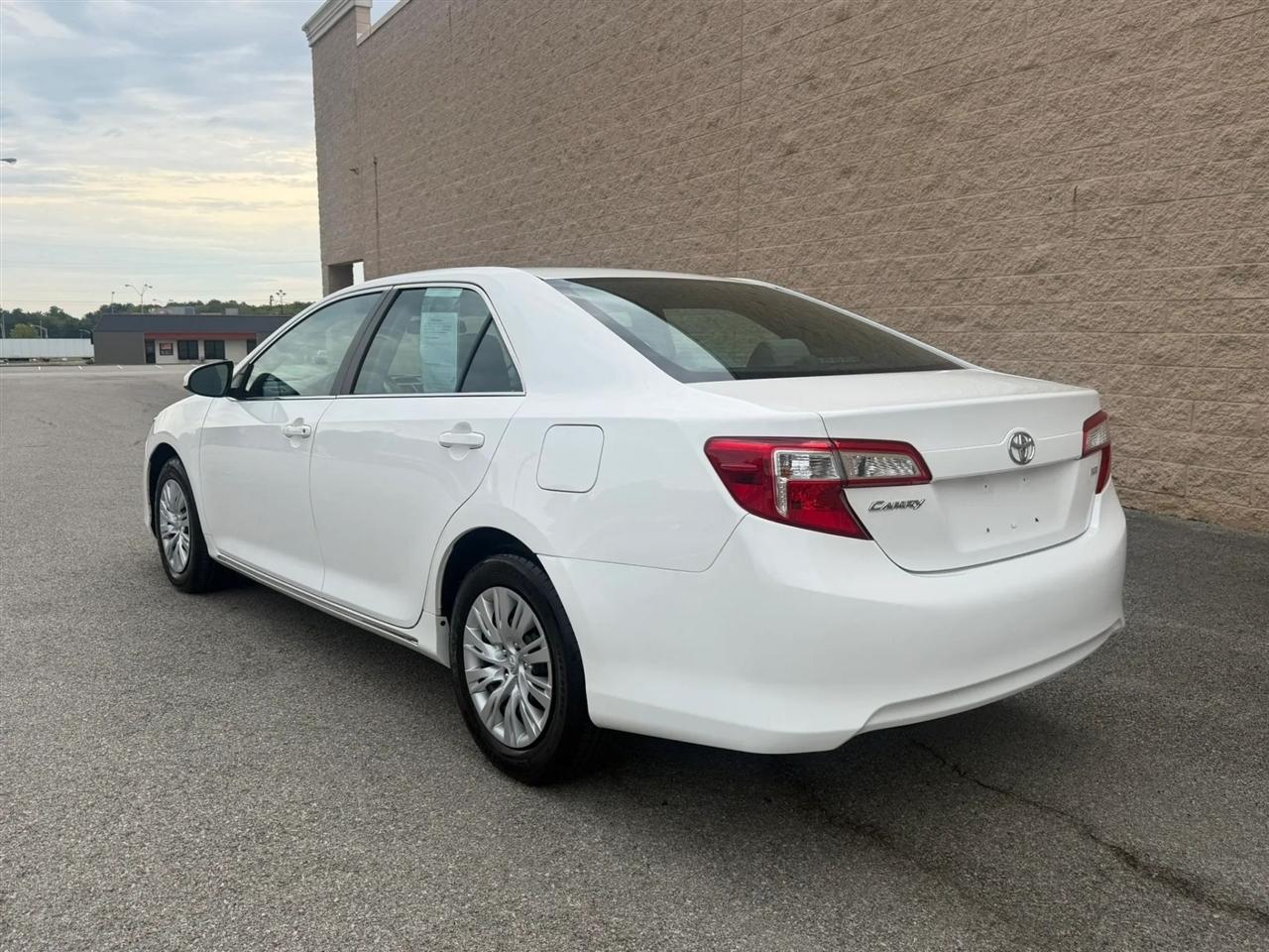 Toyota Camry 2014.5 4dr Sdn I4 Auto SE Sport (Natl) 2014