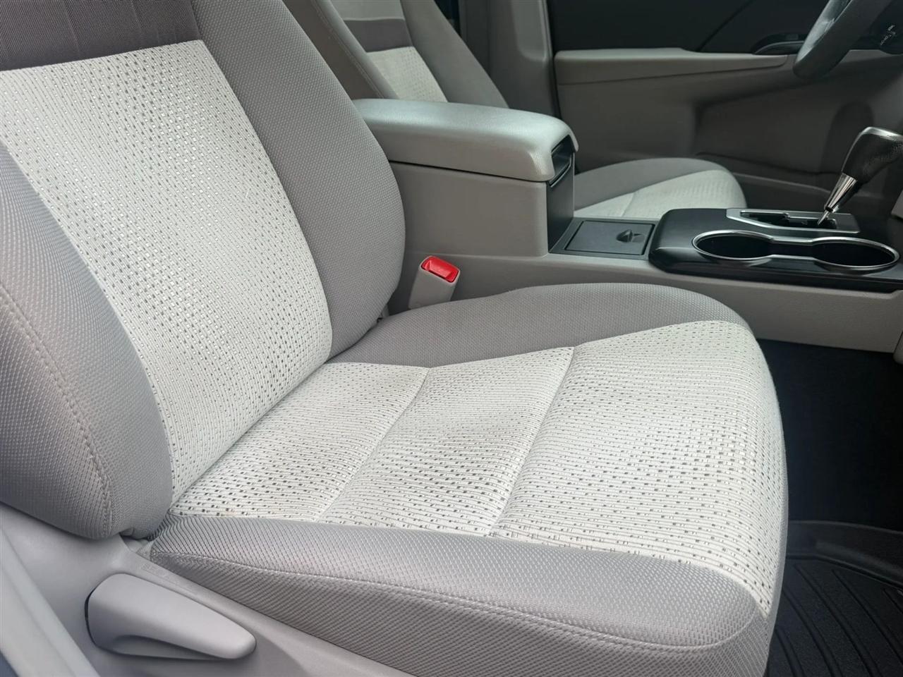 Toyota Camry 2014.5 4dr Sdn I4 Auto SE Sport (Natl) 2014