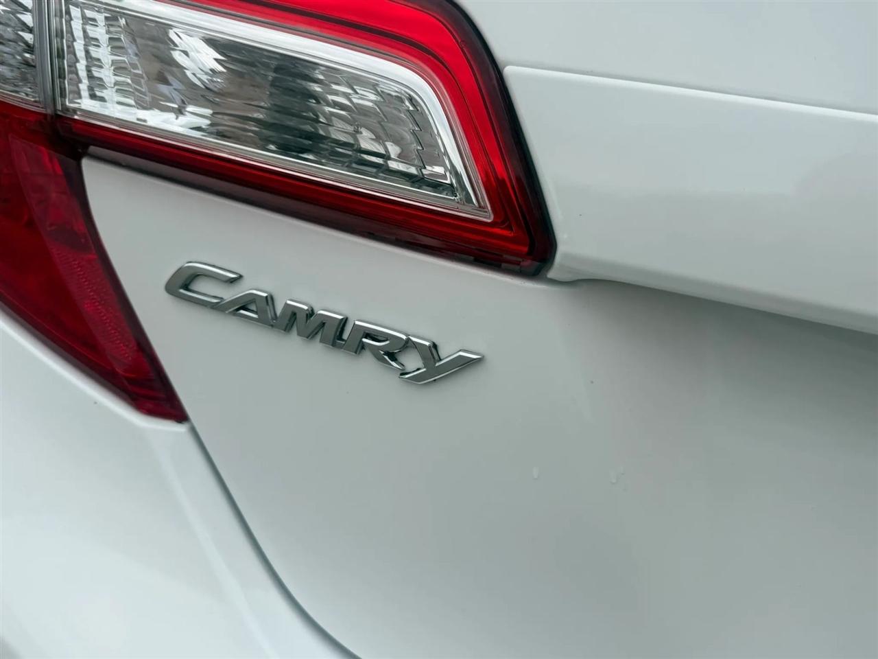 Toyota Camry 2014.5 4dr Sdn I4 Auto SE Sport (Natl) 2014