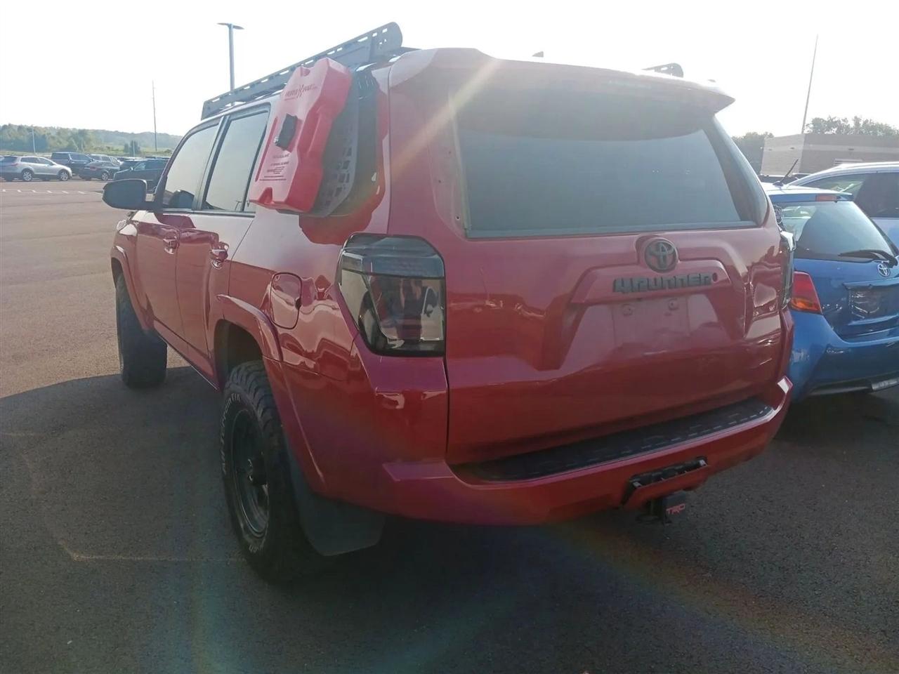 Toyota 4Runner TRD Off Road Premium 4WD (Natl) 2019
