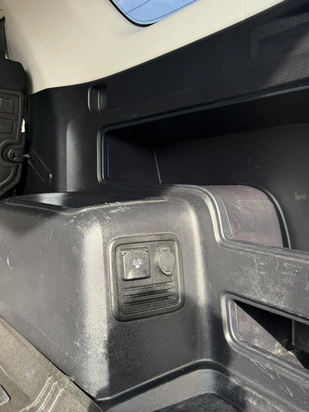 Toyota 4Runner TRD Off Road Premium 4WD (Natl) 2019