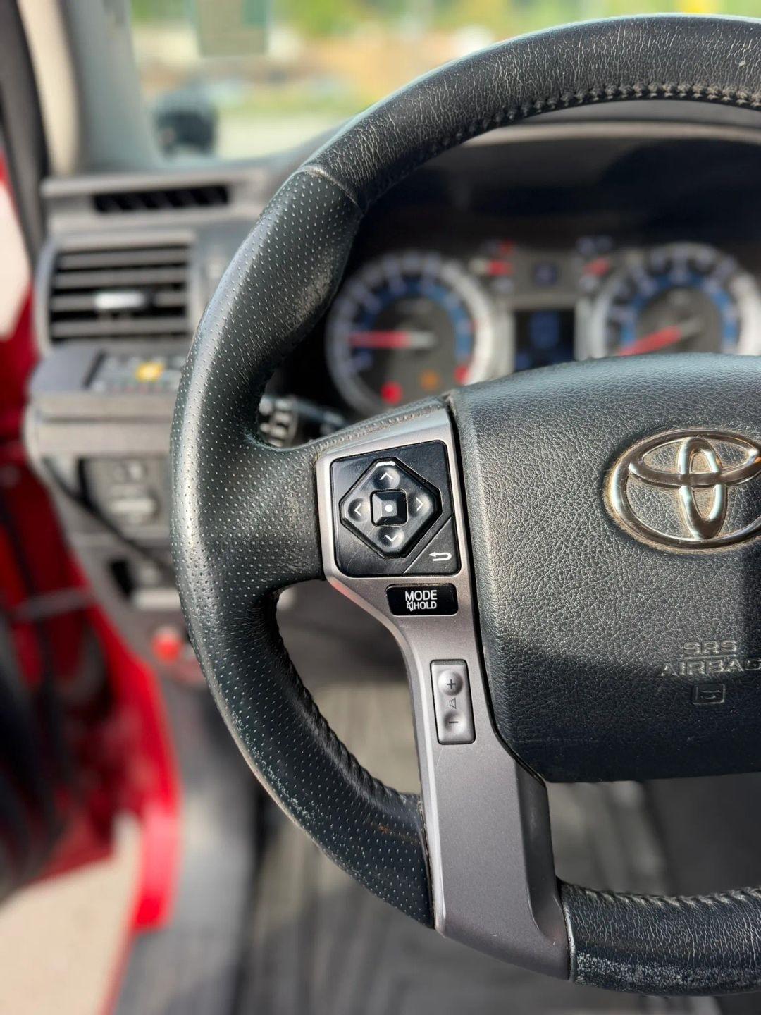 Toyota 4Runner TRD Off Road Premium 4WD (Natl) 2019