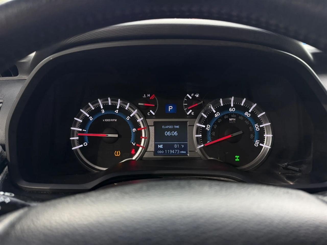 Toyota 4Runner TRD Off Road Premium 4WD (Natl) 2019