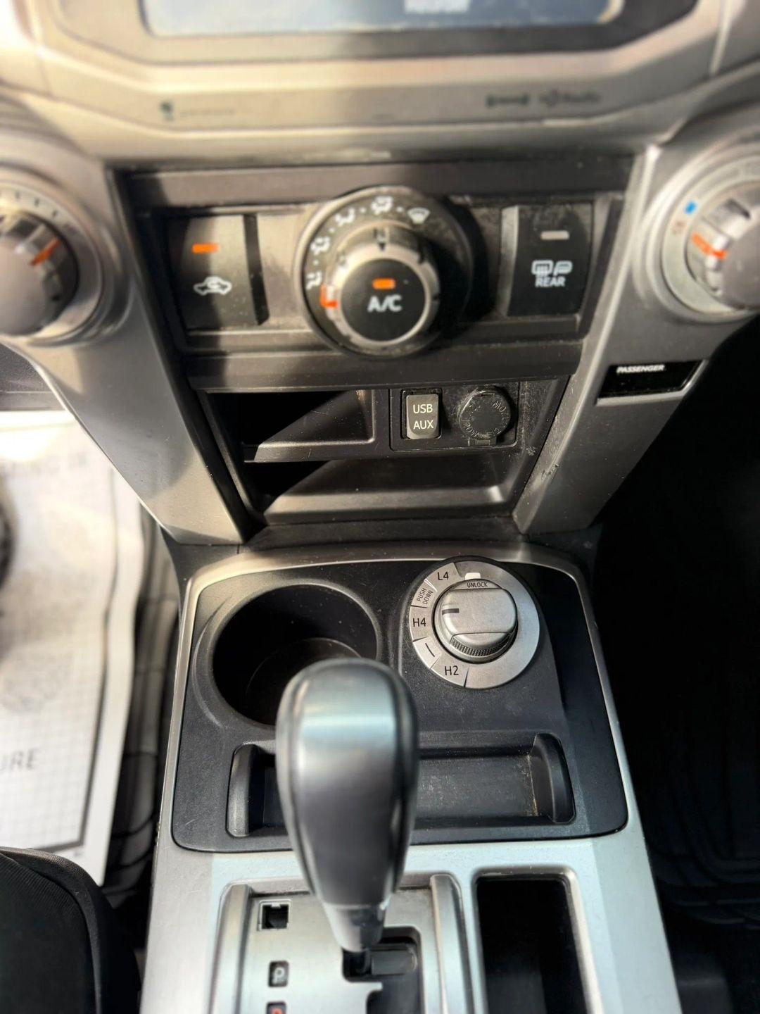 Toyota 4Runner TRD Off Road Premium 4WD (Natl) 2019