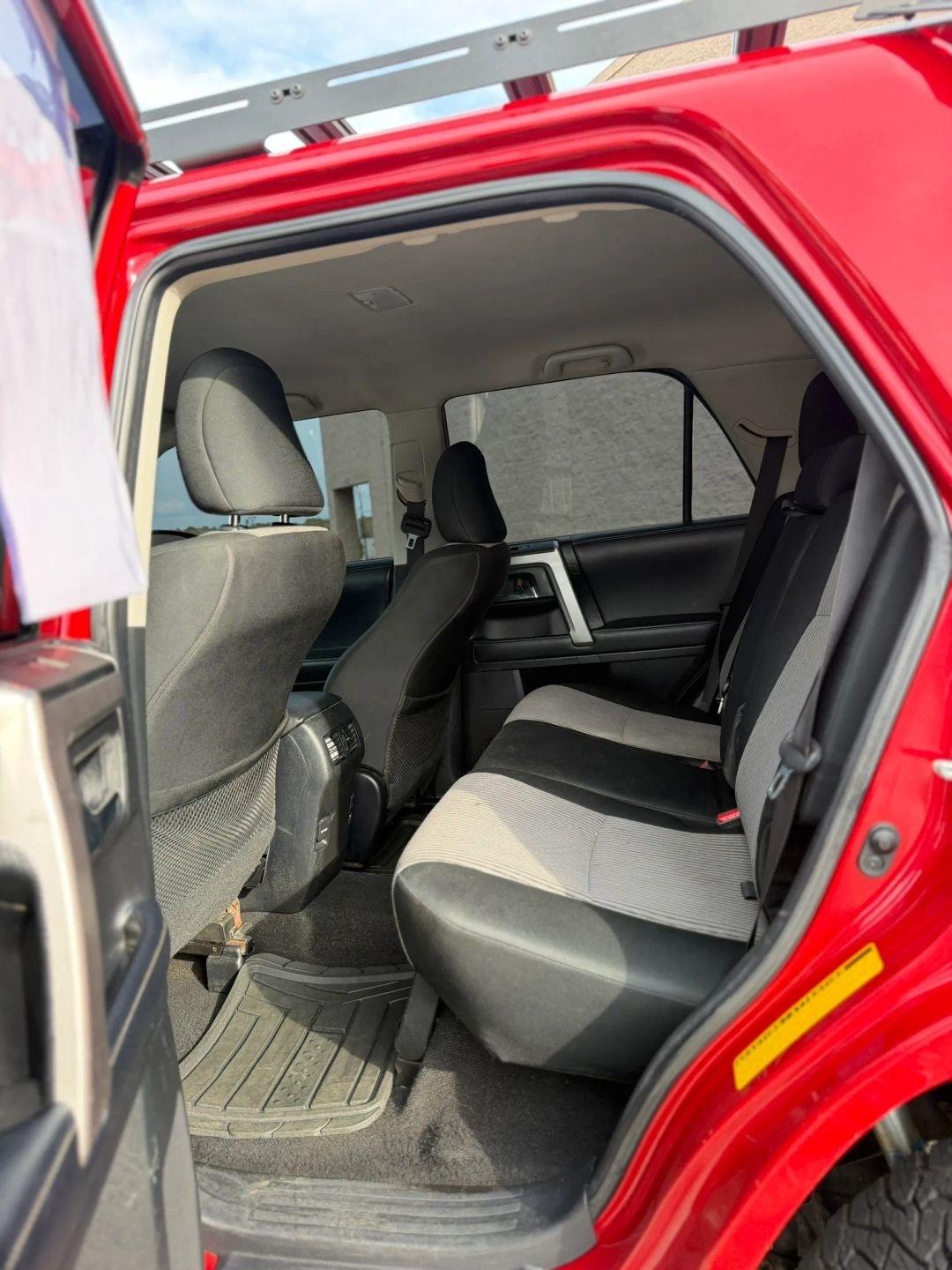 Toyota 4Runner TRD Off Road Premium 4WD (Natl) 2019
