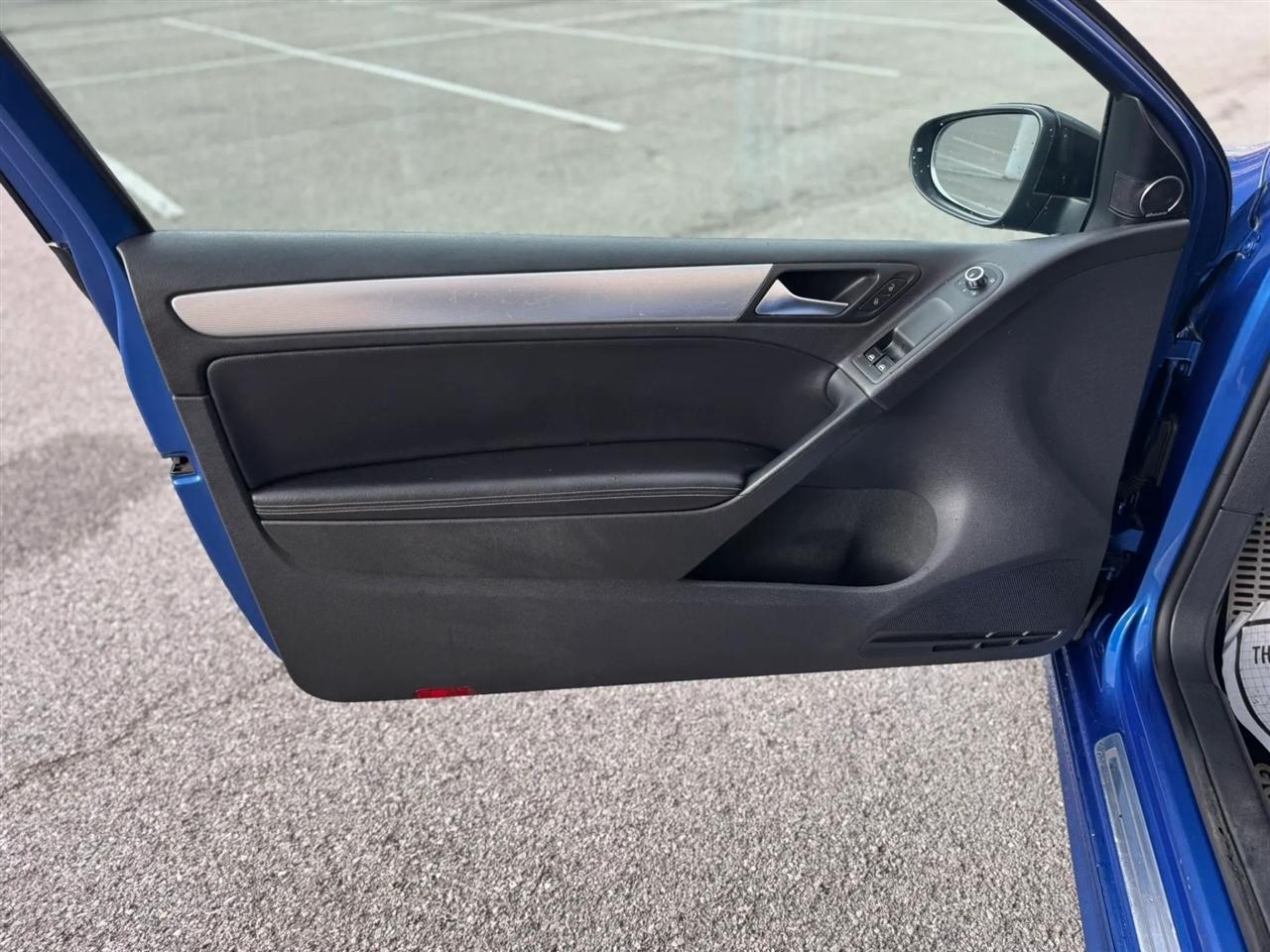 Volkswagen Golf R 2dr HB 2012