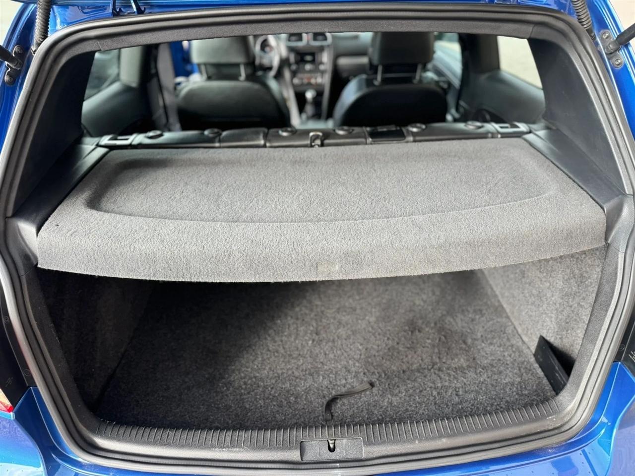 Volkswagen Golf R 2dr HB 2012